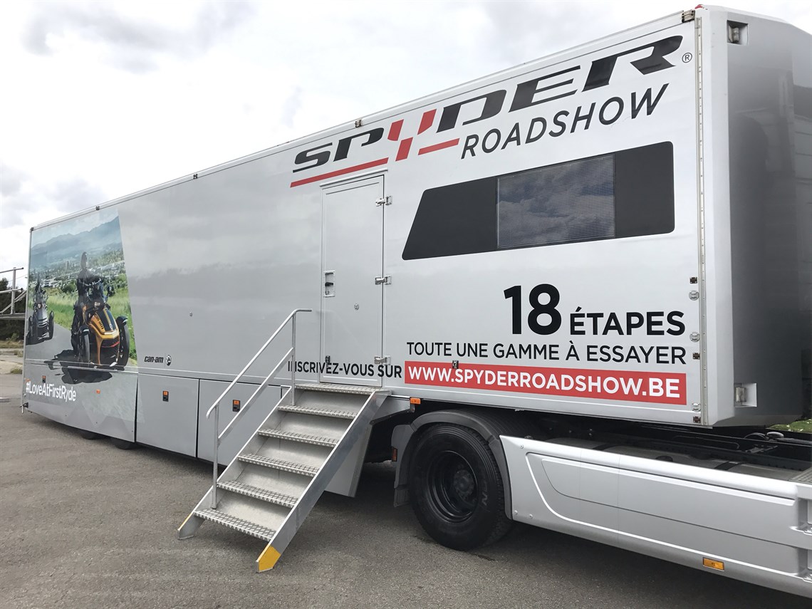 mercedes-actros-in-combination-with-fliegl-tr