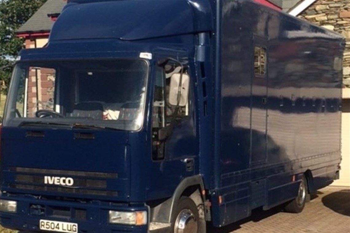 iveco-cargo-75-ton-2-car-transporter