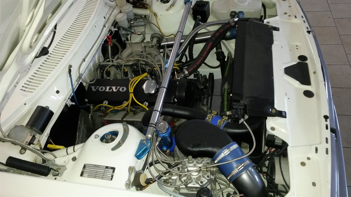 volvo-240-turbo-gra-tl-2401--1982-app-k-class