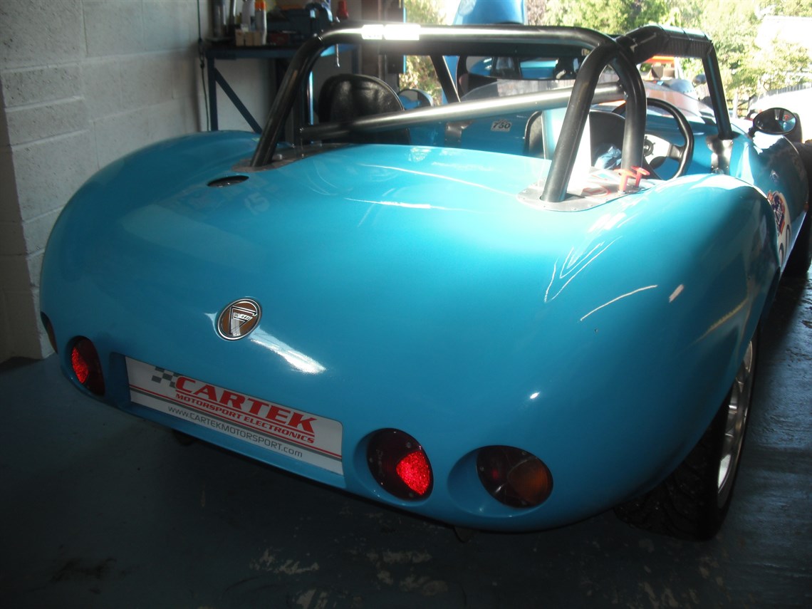 ginetta-g20-roadsports