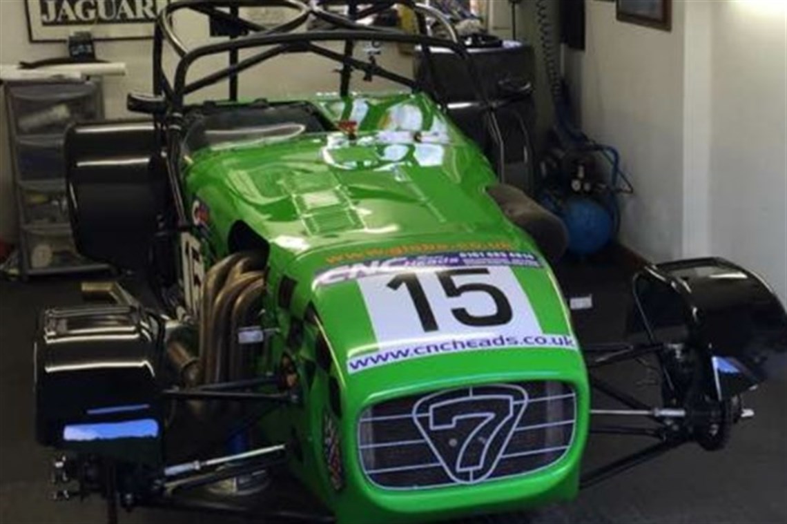 caterham-7-race-car