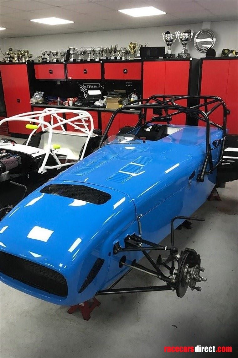 caterham-csr-race-car