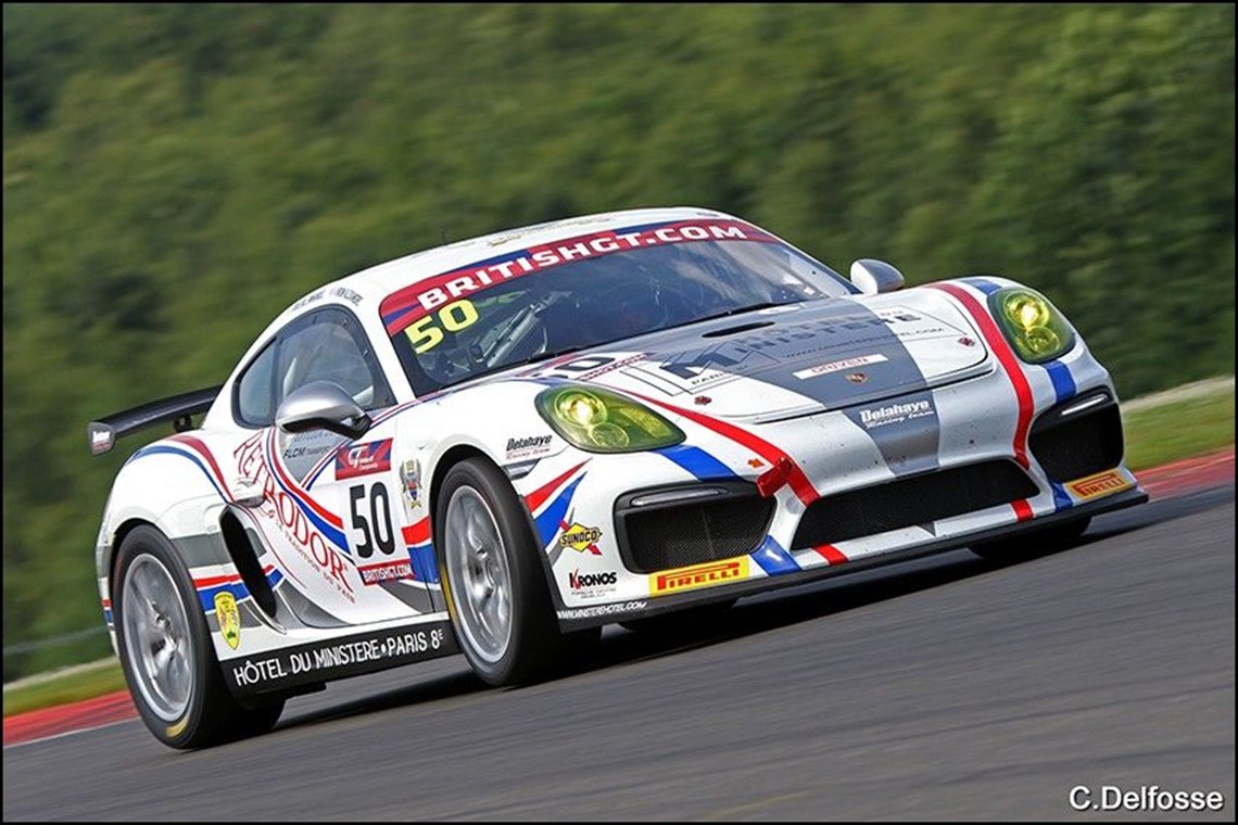 porsche-cayman-gt4-cs-mr