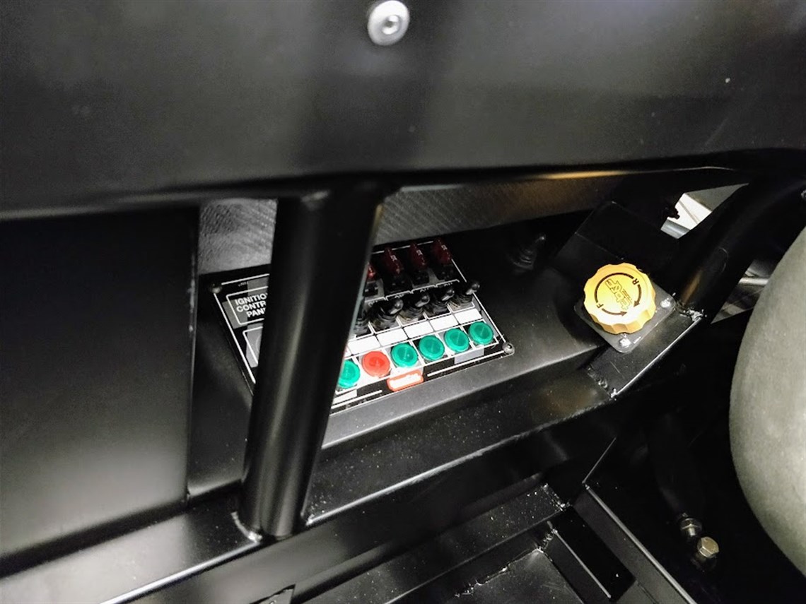 ex-pikes-peak-novarace-f600-rolling-chassis