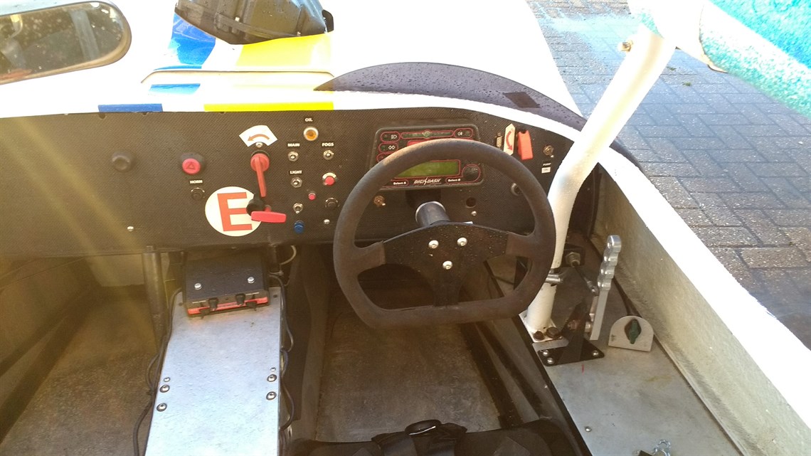 fisher-fury-rgbsprint-yamaha-r1-championship