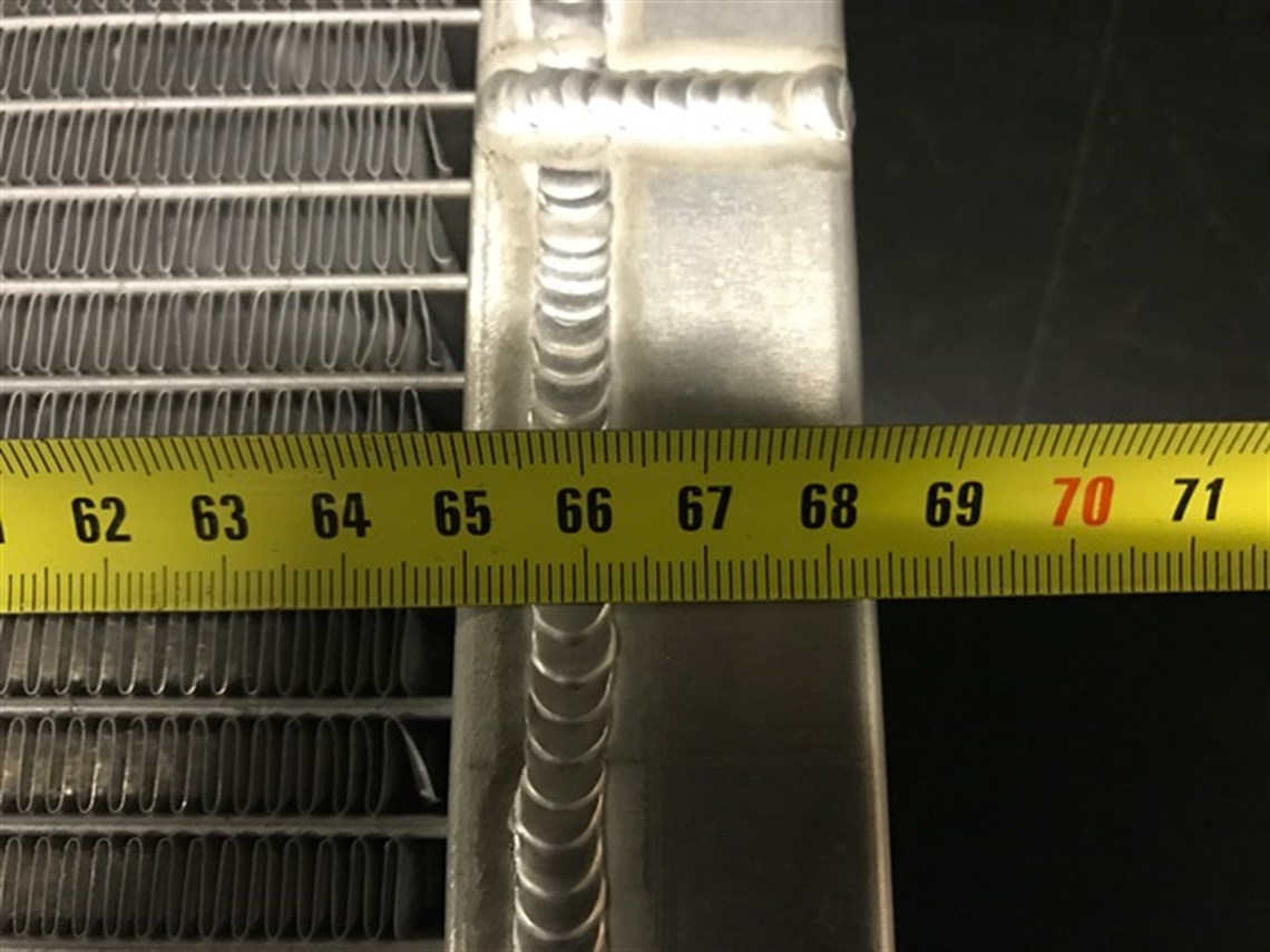 brandnew-alan-docking-an-nar-radiators