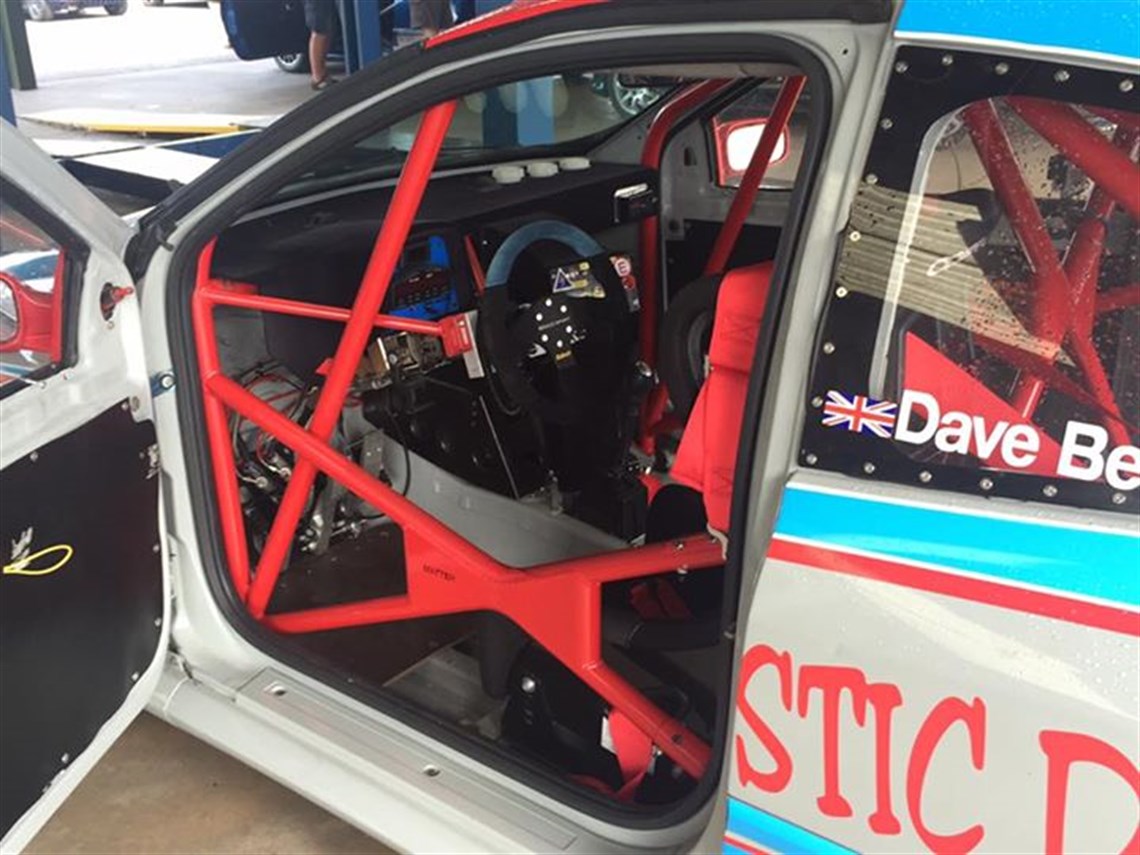 renault-clio-cup-racer-shell-x85