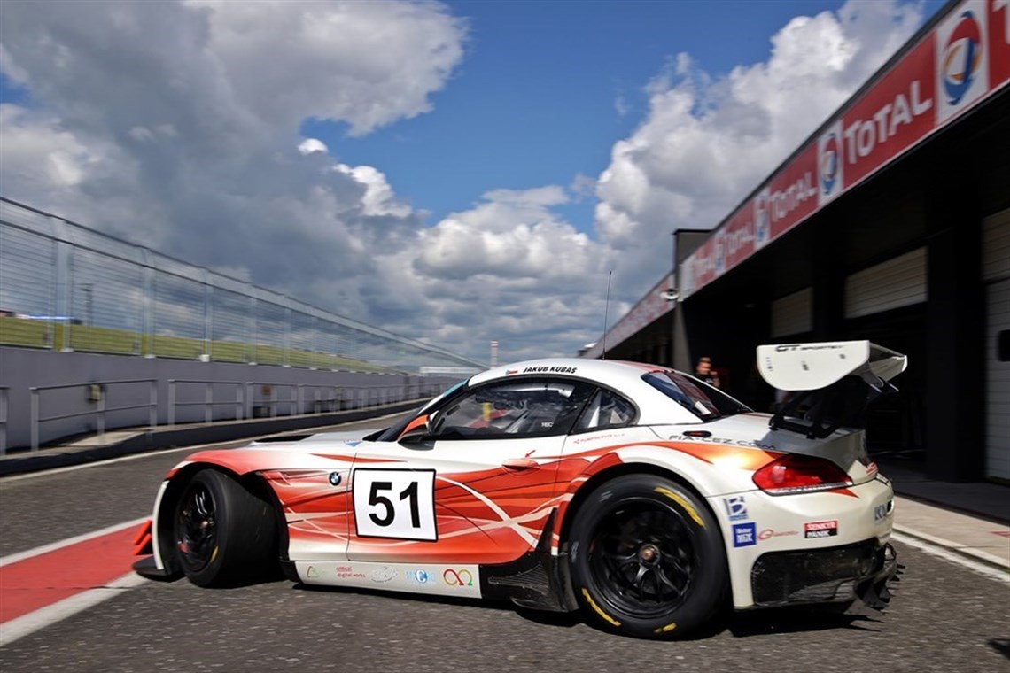 bmw-z4-gt3-e89-chassis-1052-spec-2015