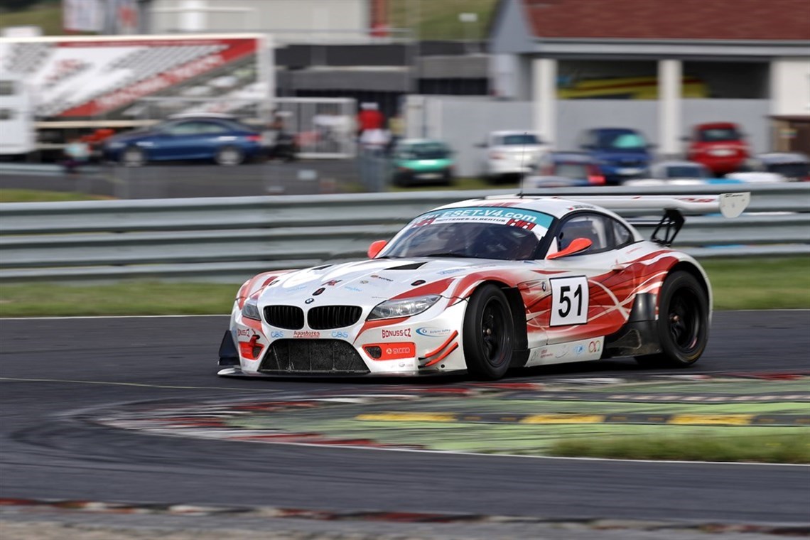 bmw-z4-gt3-e89-chassis-1052-spec-2015