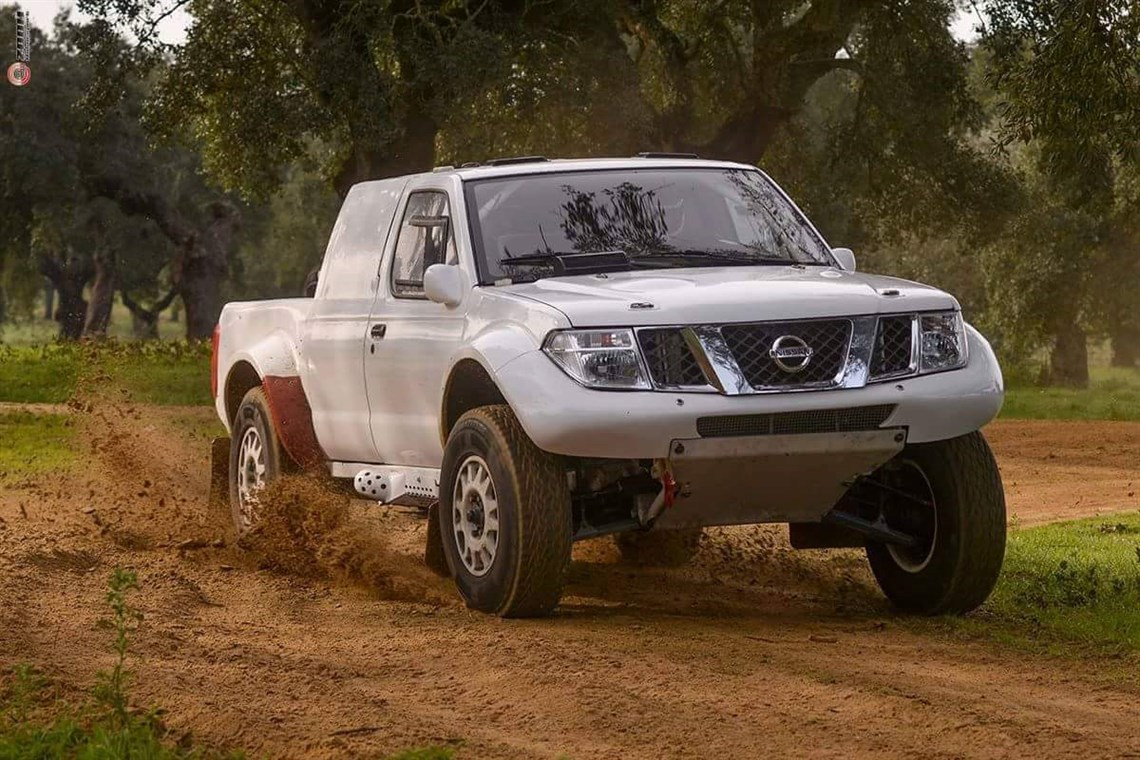 nissan-t1-navara-vq40-v6