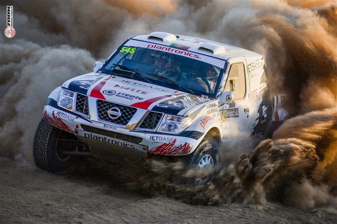 nissan-t1-navara-vq40-v6