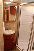 winnebago-sightseer-31e