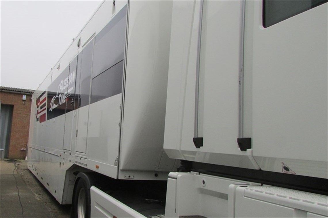 russian-time-f2-transporter-and-tractor-unit