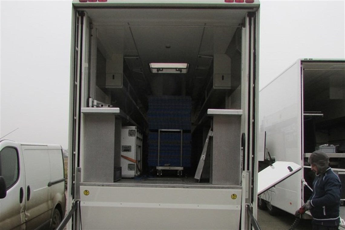 russian-time-f2-transporter-and-tractor-unit