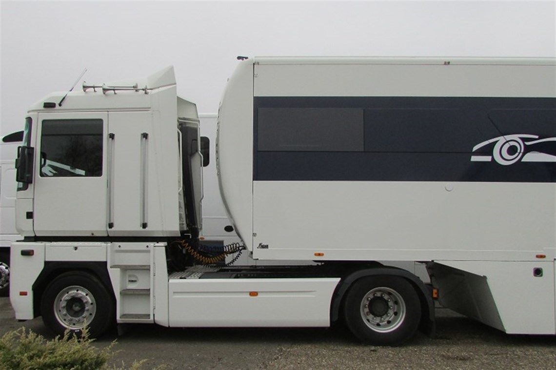 russian-time-f2-transporter-and-tractor-unit