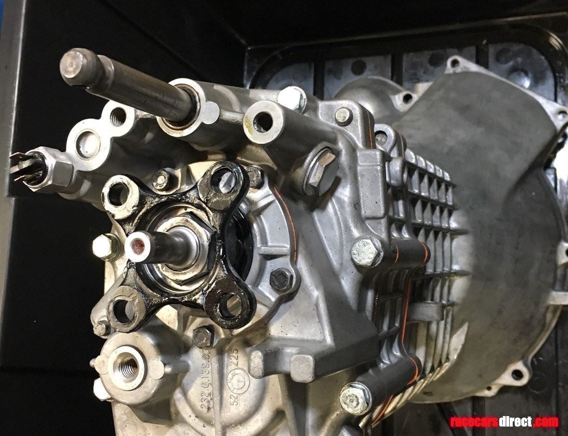 BMW Getrag 235/5 E10 2002 1502 1602 M10 DOGLEG GEARBOX
