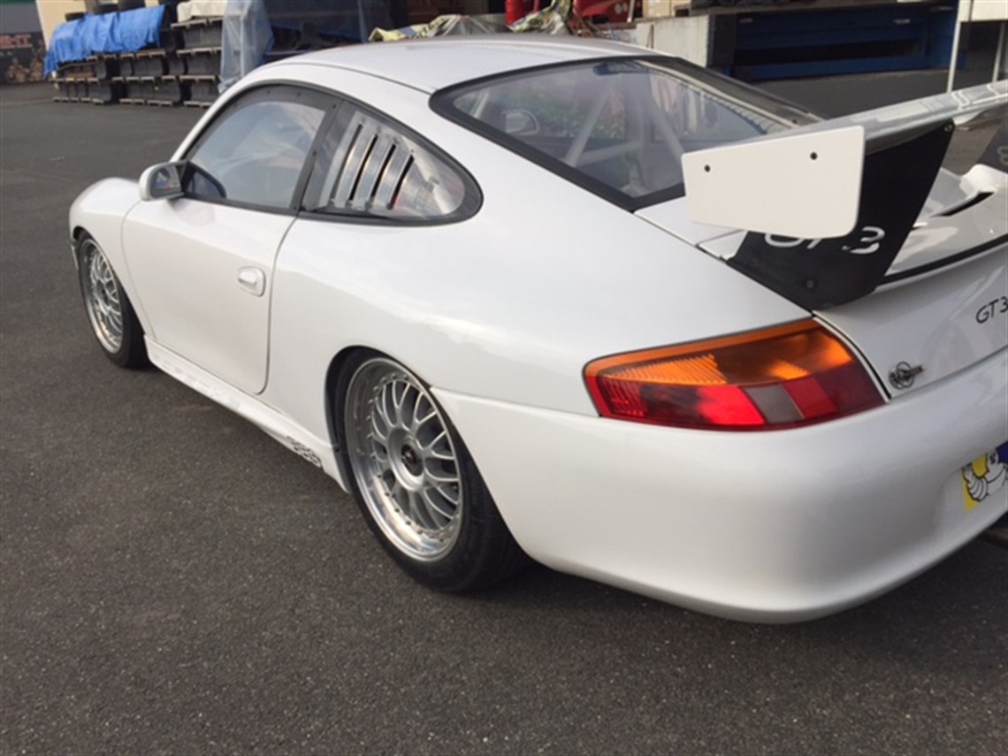 porsche-996-gt3-cup