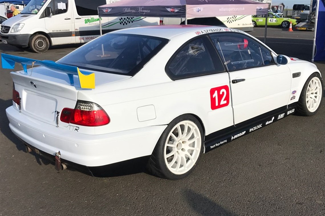 bmw-e46-m3-race-car