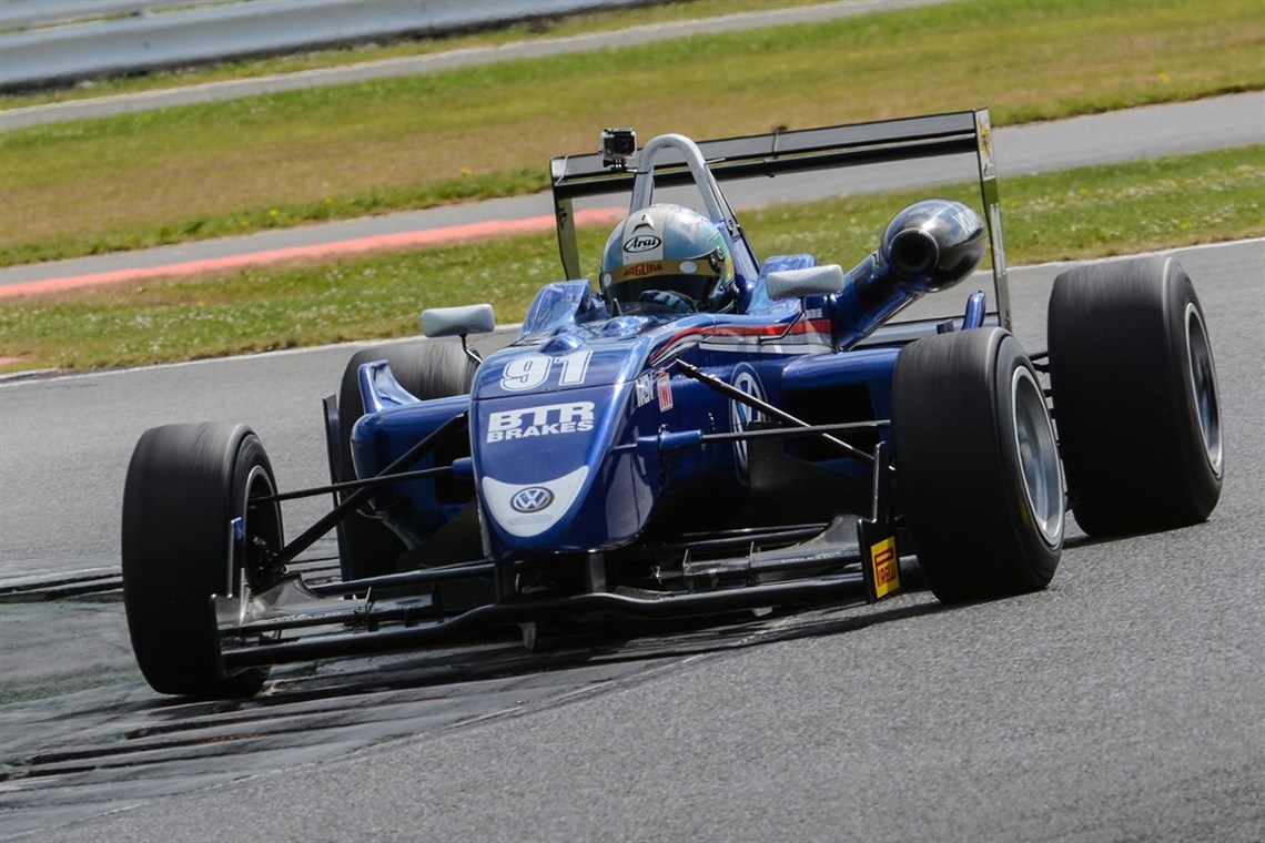 dallara-f30811-vw-spiess