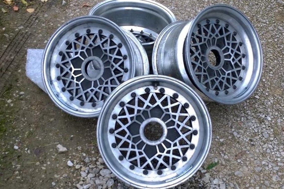 lola-t592-sports-2000-historic