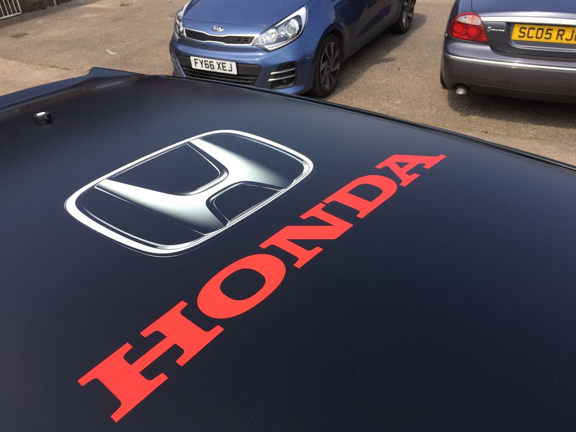 honda-civic-type-r-ep3-race-car---reduced