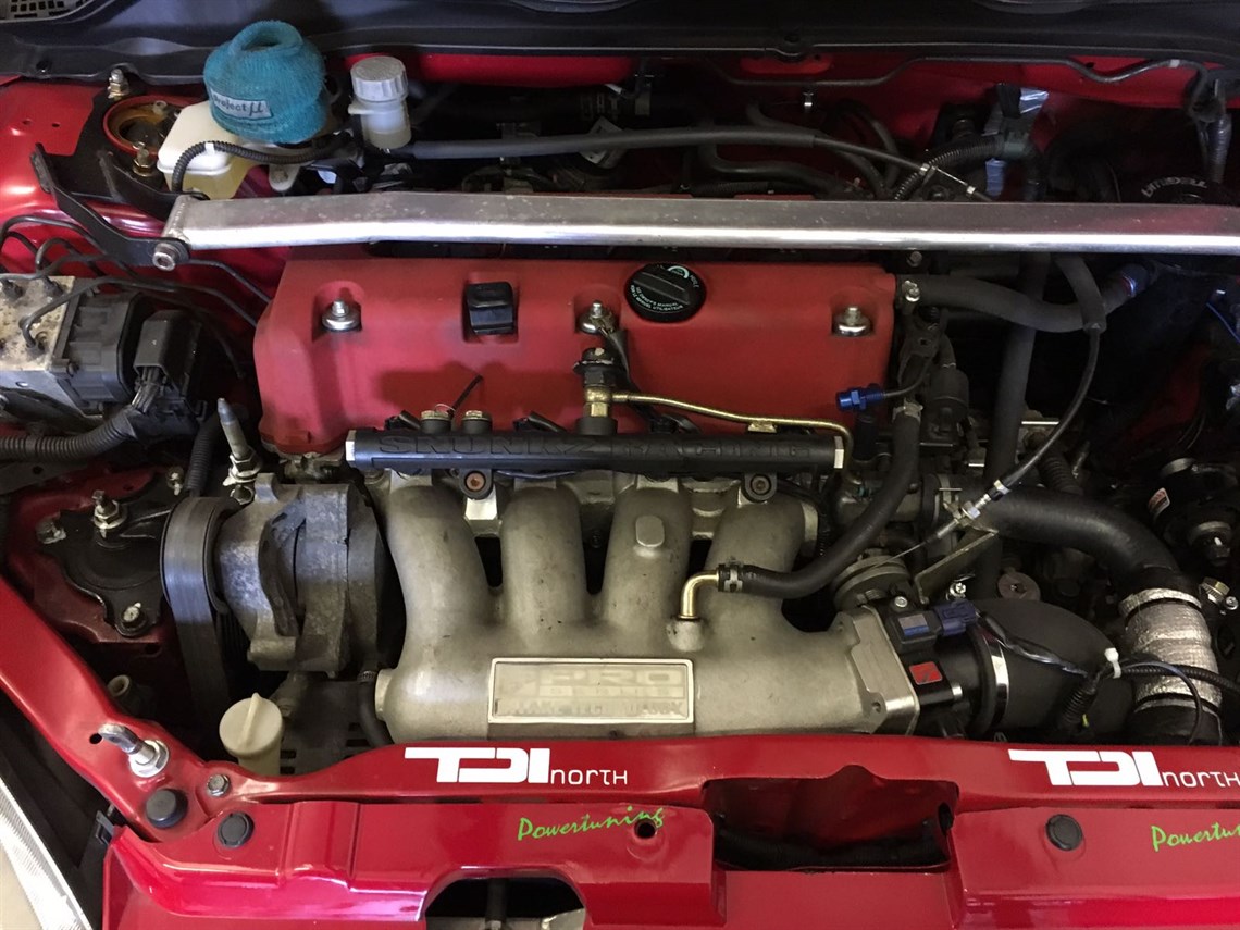 honda-civic-type-r-ep3-race-car---reduced