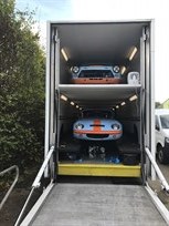 race-car-transporter-renault-premium-tractor