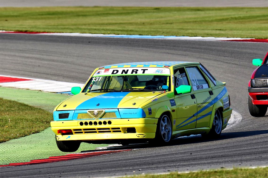 alfa-romeo-75-20-ts-group-n