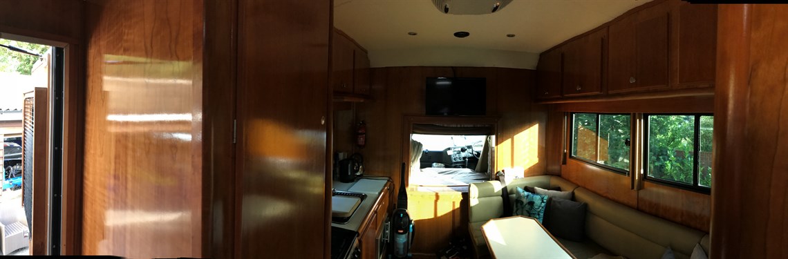 scania-race-transporter