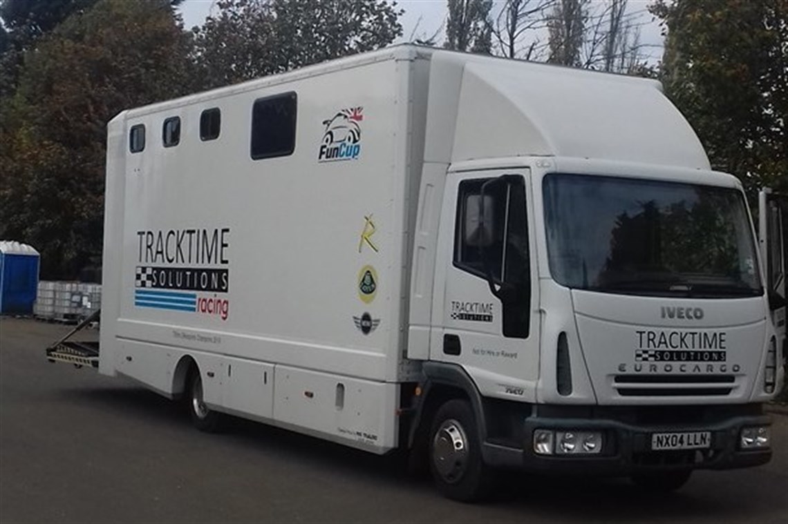 2004-iveco-75e17-race-transporter