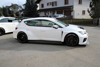 seat-leon-tcr-v3-seq-spec-2017---ohlins-suspe