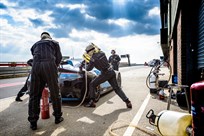 aston-martin-vantage-gt4