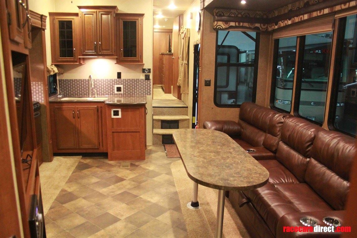 forest-river-sandpiper-fifth-wheel