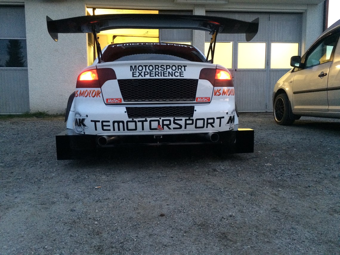 audi-rs4-time-attackhillclimb1200hp