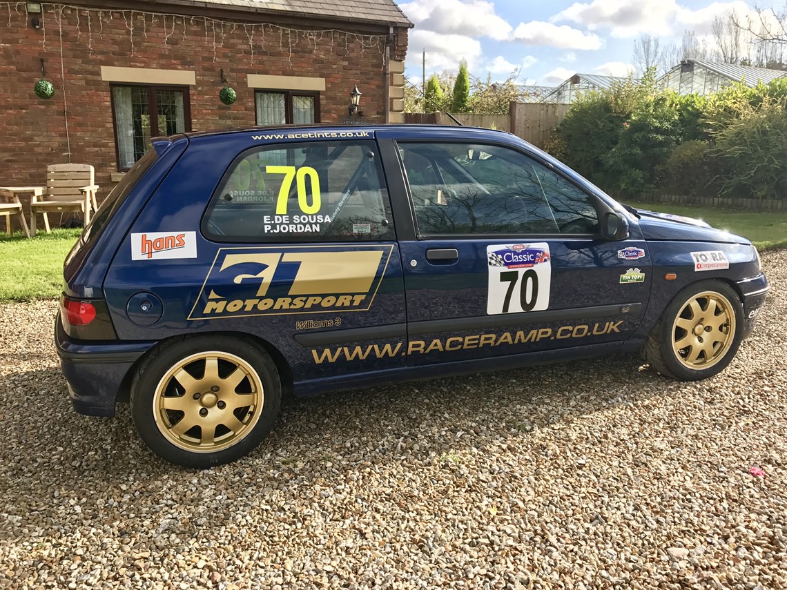 clio-williams-3-race-car-updated-price