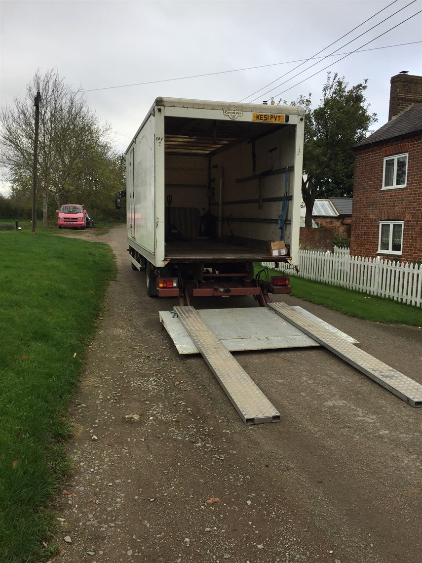 iveco-75-ton-transporter-and-awning