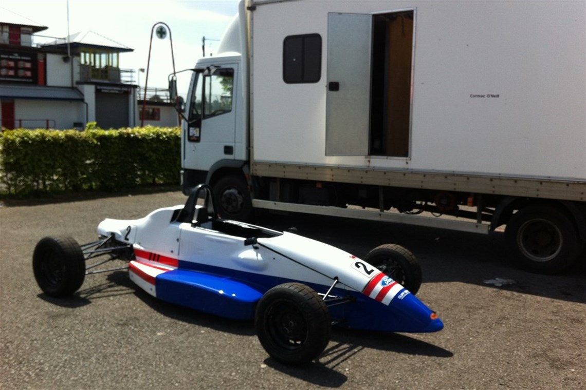 ray-formula-ford-ff-1600-rolling-chassis