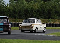 fia-lotus-cortina-competition-touring-car