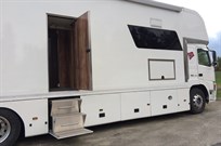 luxury-volvo-fm9-race-transporter-with-slide