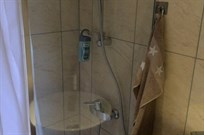 luxury-volvo-fm9-race-transporter-with-slide