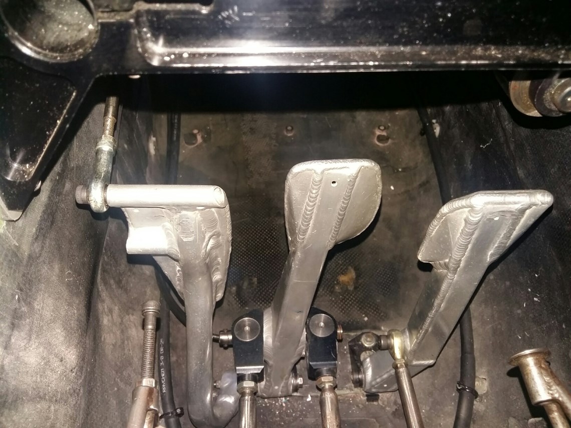 ags-jh25-formula-one-car-ex-gabriele-tarquini