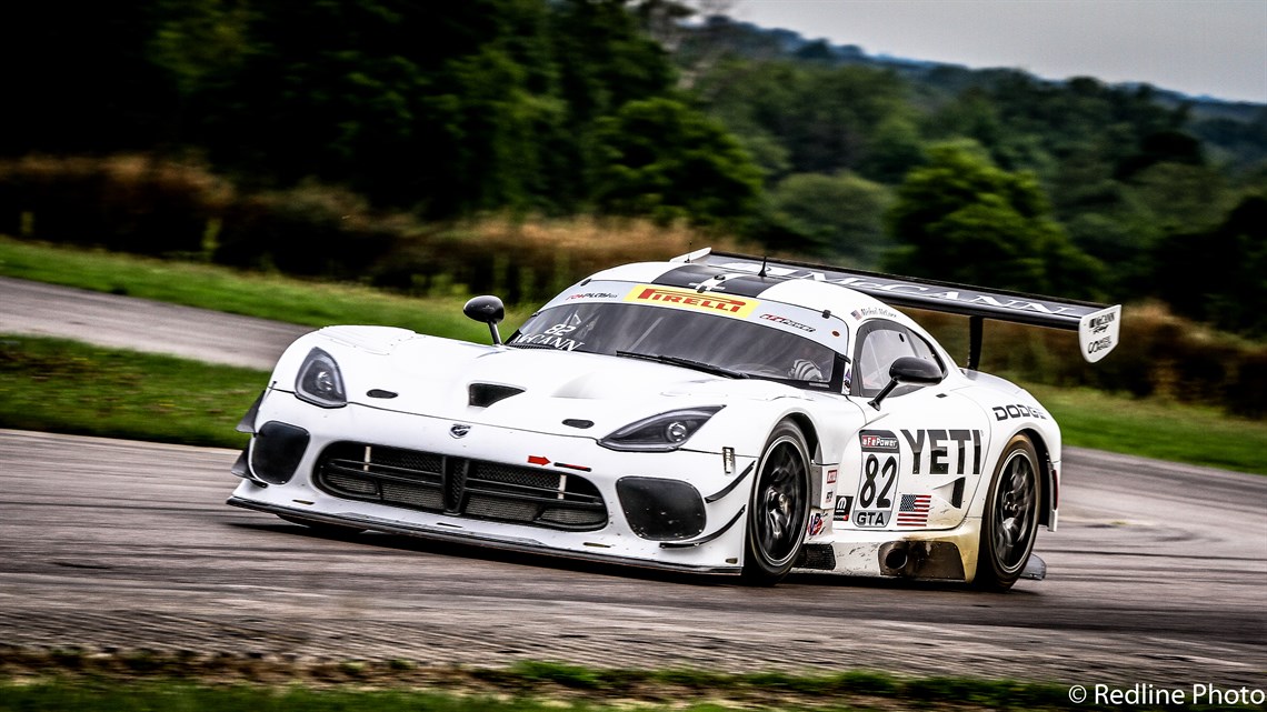2014-dodge-viper-gt3-r