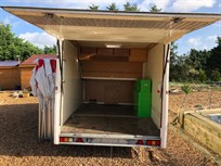 car-transporter-trailer-with-full-living-acco