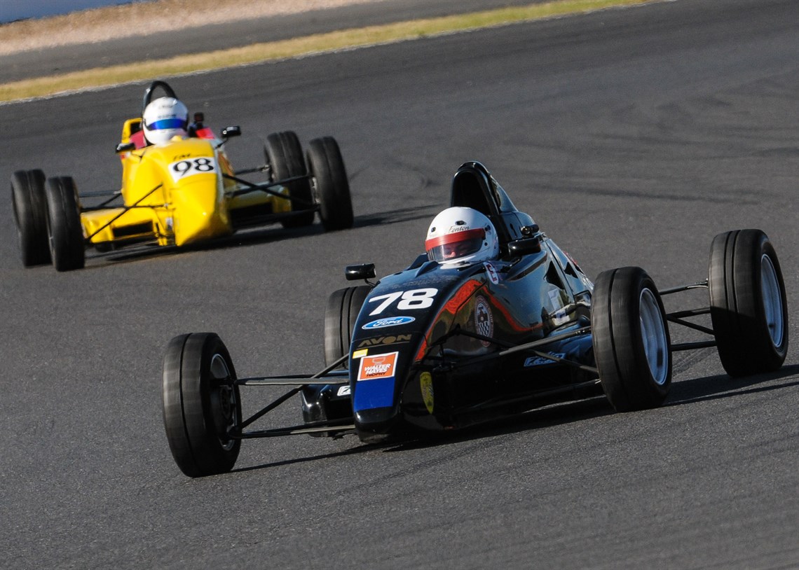 van-diemen-rf03-formula-ford-ff1600