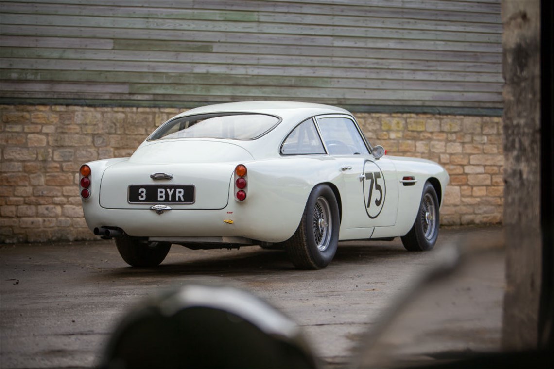 1961-aston-martin-db4