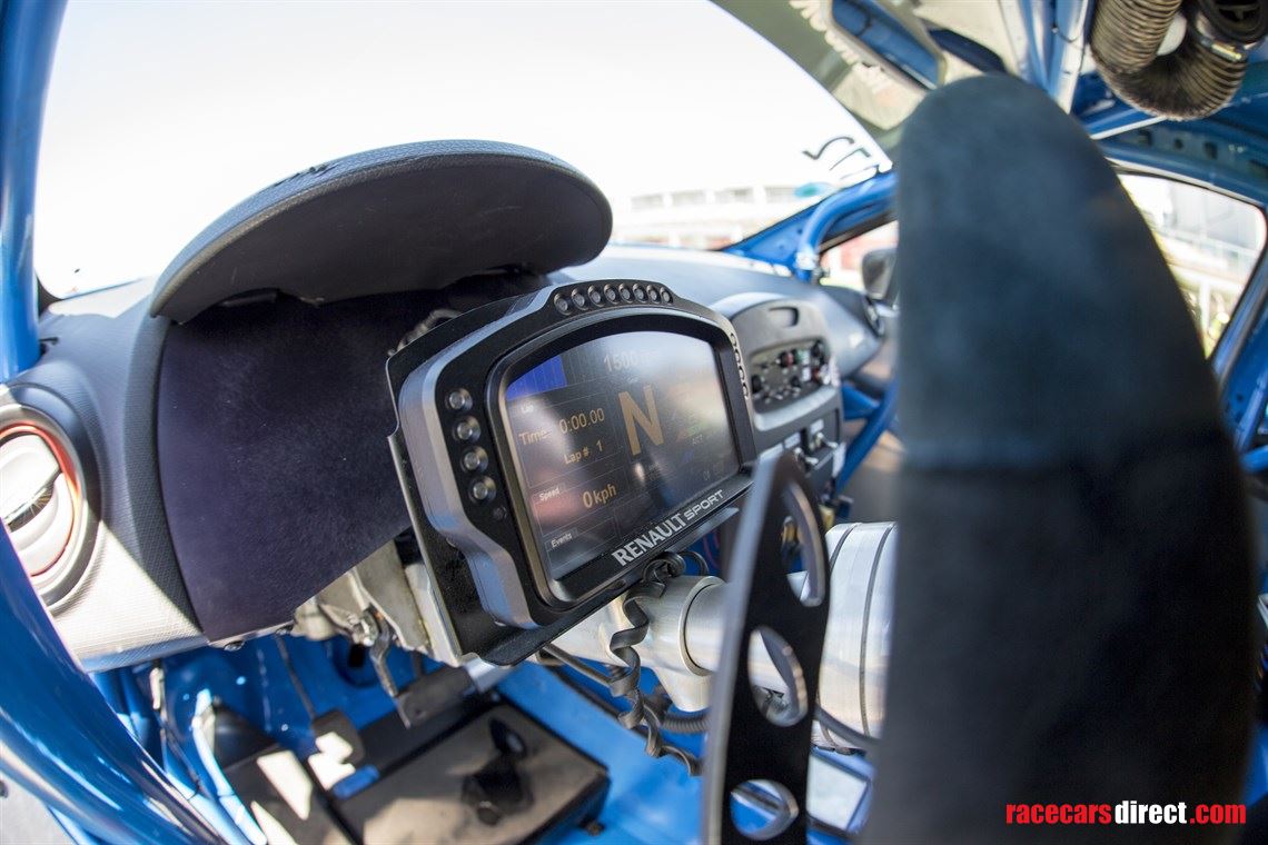 renault-clio-200t-endurance-spec---class-winn