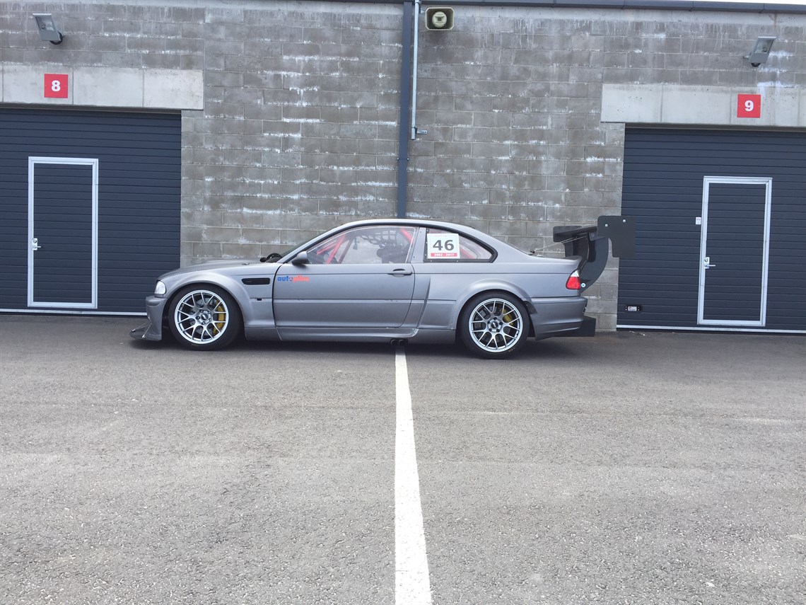 V8 bmw e46