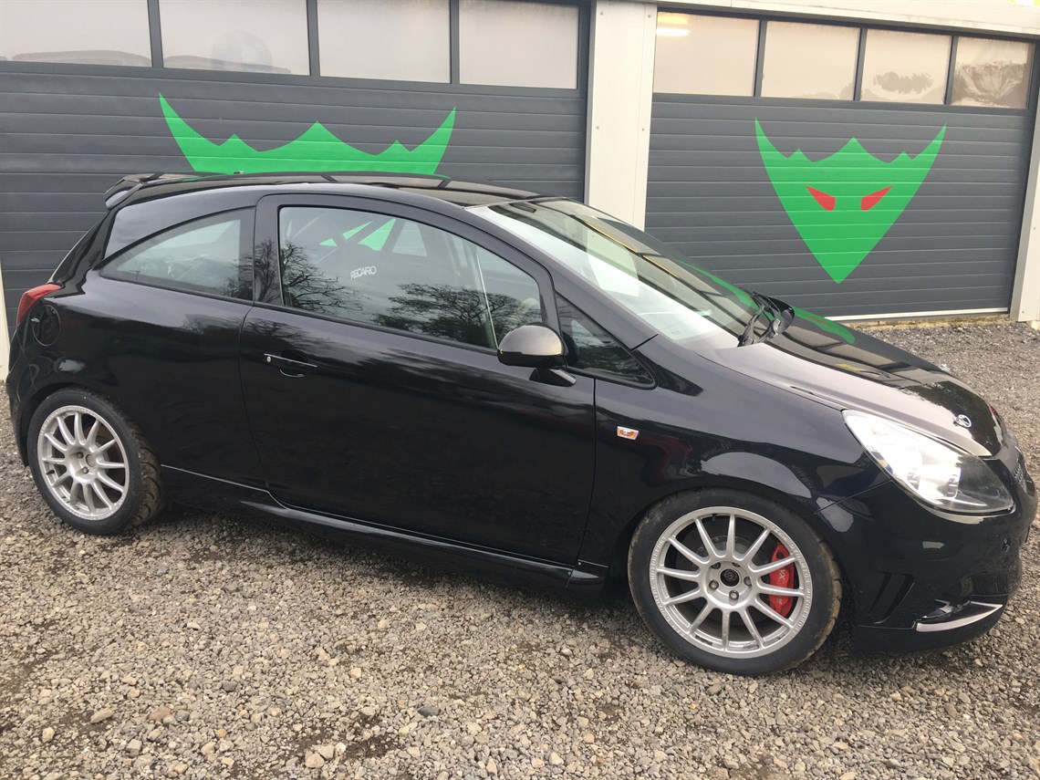 vauxhall-corsa-vxr-race-car-for-sale