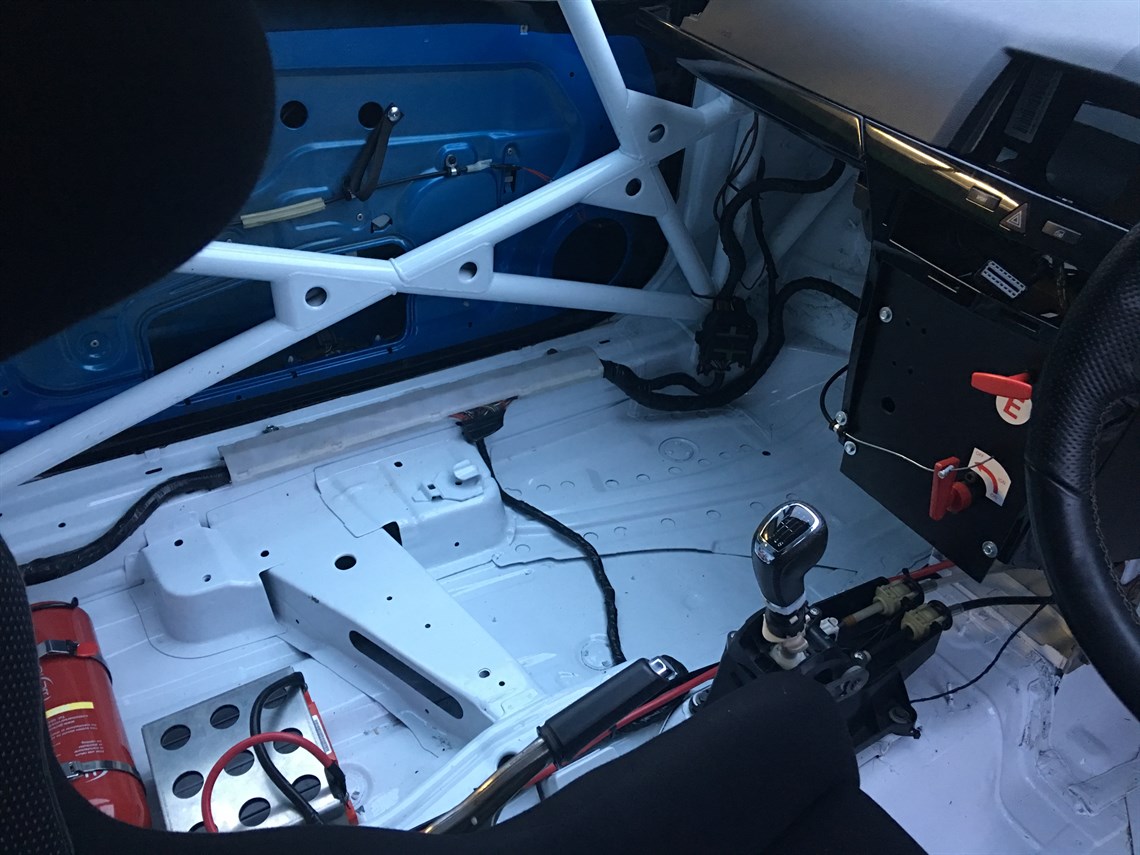 vauxhall-astra-h-vxr