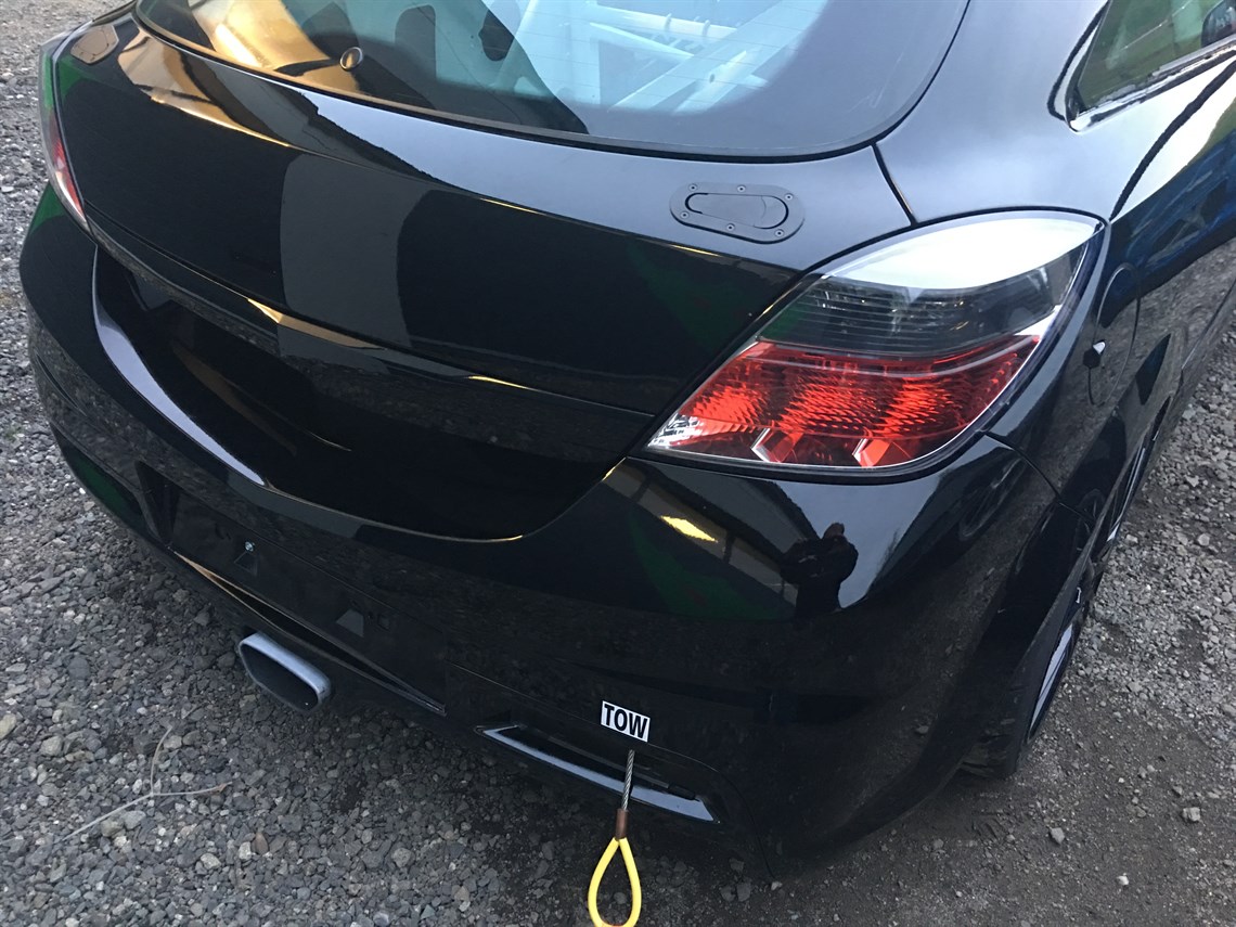 vauxhall-astra-h-vxr